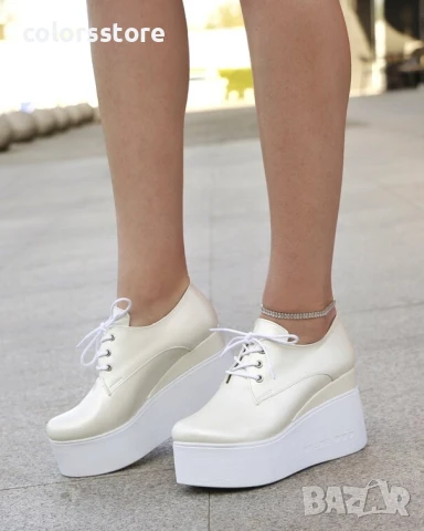 Обувки на платформа - бяла перла - 120K

