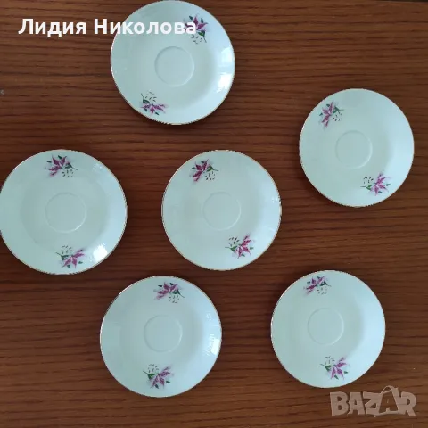 Български порцелан,чаши и чинийки от време оно, снимка 4 - Сервизи - 47678710