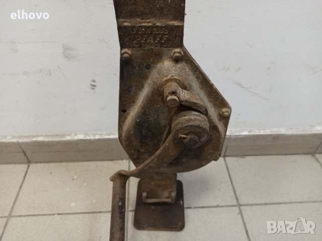 Стар механичен крик за железопътни релси, тип 'Латерна' 3DIN 7355 PFAFF 1943г, снимка 6 - Антикварни и старинни предмети - 32307853
