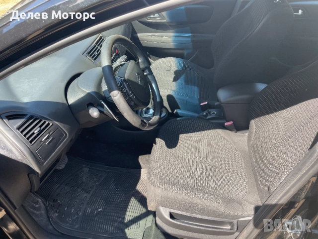 Citroen C4 VTR+, 1.6 HDi 109 кс., автоматик, 233 000 реални километри, 2009 г., перфектно състояние., снимка 8 - Автомобили и джипове - 52257535