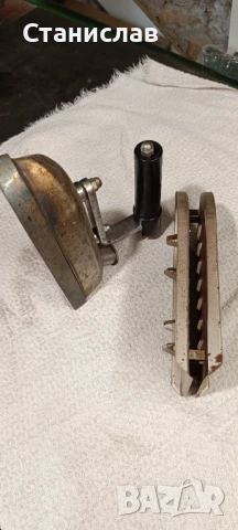 Българска ретро ютия , снимка 2 - Ютии - 50787343