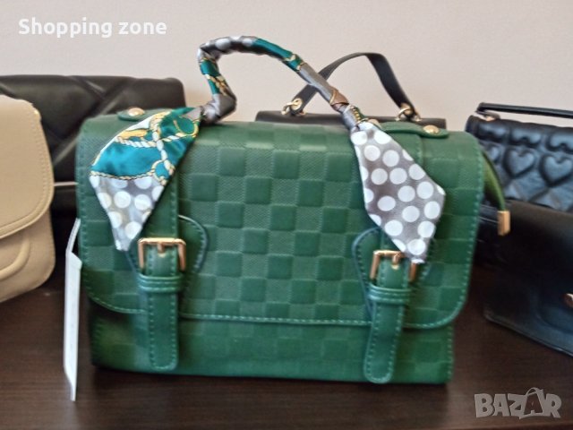 Дамска елегантна чанта, снимка 2 - Чанти - 42910004