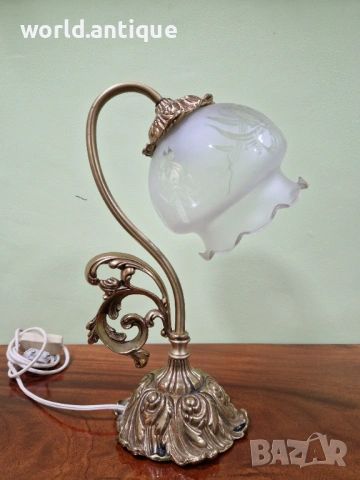Уникална антикварна английска бронзова настолна лампа Арт Деко 