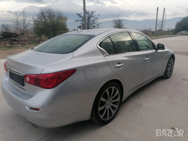 Infiniti Q50 3.7 4x4, снимка 4 - Автомобили и джипове - 53191381