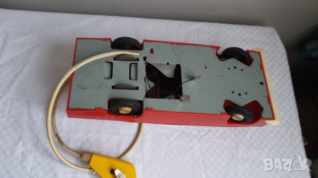 Руска пластмасова кола Чайка газ, снимка 8 - Колекции - 43716253