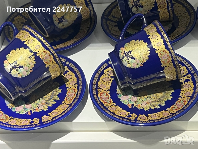 Японски сет от порцелан с кобалтово синьо с позлата ръчно рисувани, снимка 1 - Антикварни и старинни предмети - 44877087