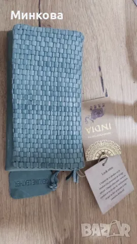 Дамско портмоне от естествена кожа