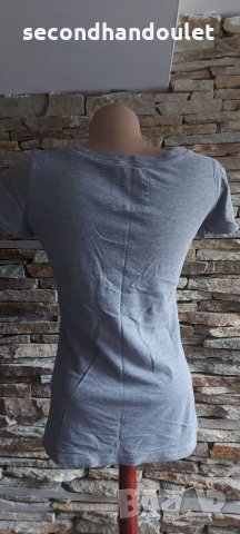 Hollister дамска тениска , снимка 2 - Тениски - 32595523