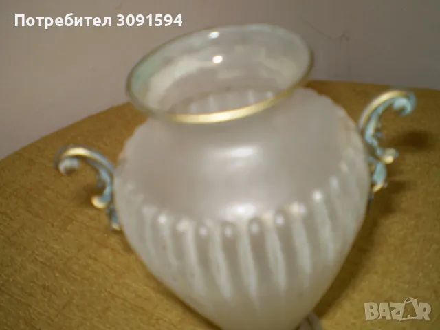 Ретро ваза амфора матово стъкло с позлатени орнаменти, снимка 7 - Антикварни и старинни предмети - 50204386