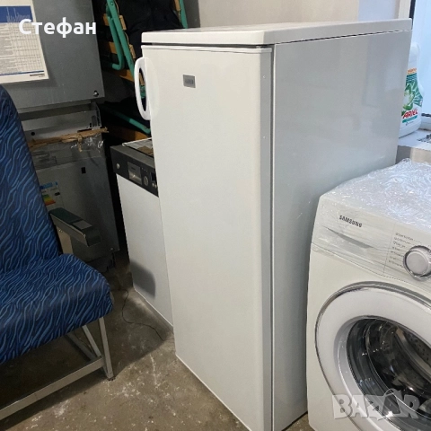 Хладилник с фризер ZANUSSI, снимка 8 - Хладилници - 52483795