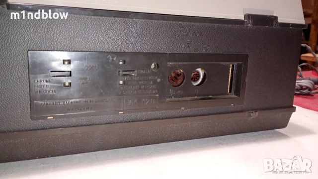 Магнетофон Unitra ZK-120 Grundig, снимка 3 - Грамофони - 52658009