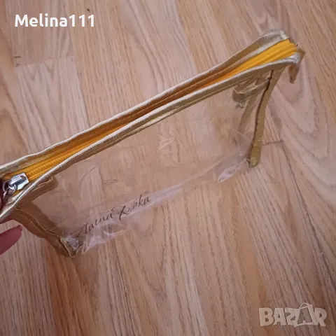 дамска прозрачна чантичка