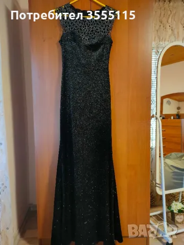 Дамска дълга рокля обличана два пъти