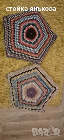 Продавам плетени възглавнички на една кука., снимка 2 - Декорация за дома - 51209766