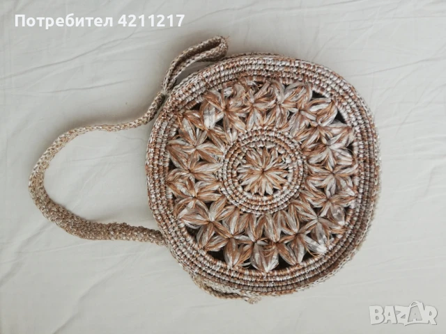 Дамска чанта, снимка 6 - Чанти - 50997056