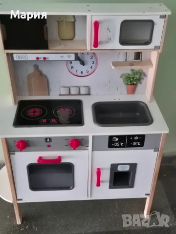 Дървена детска кухня с аксесоари, снимка 8 - Играчки за стая - 52822978