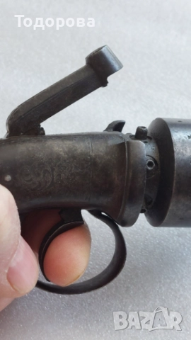 Много рядък английски револвер-1840г. пищов, ятаган,сабя,щик, 1 100 €, снимка 7 - Антикварни и старинни предмети - 52099458