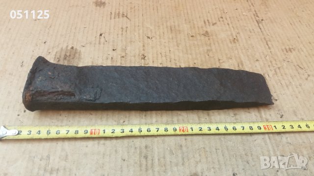 масивна кована кама, клин секач, снимка 2 - Антикварни и старинни предмети - 37757670