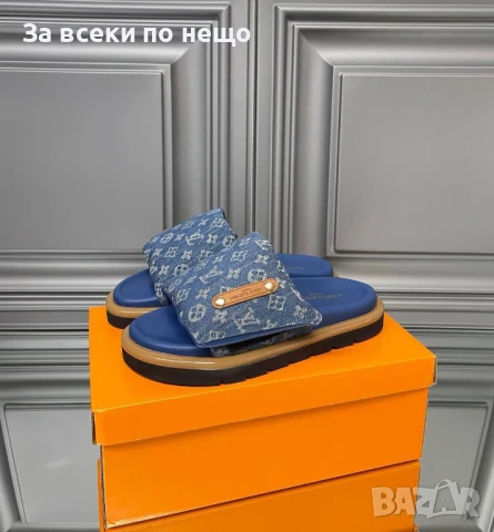Louis Vuitton Дамски Чехли Луис Витон - 3 Налични Цвята Код E658, снимка 2 - Чехли - 51073463