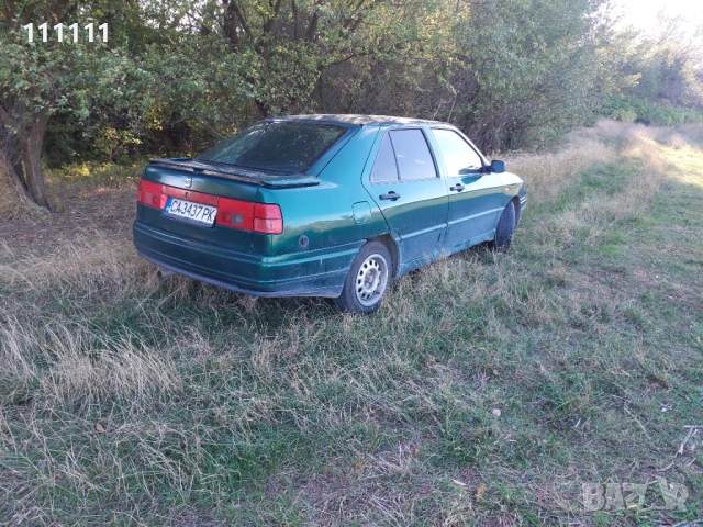 Сеат толедо 1,8 90 к.с. газ-бензин , снимка 9 - Автомобили и джипове - 39811853