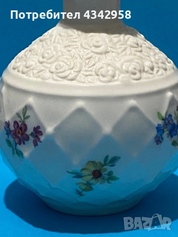  Миниатюрна порцеланова ваза Reutter Porzellan Germany .1980 г., снимка 3 - Антикварни и старинни предмети - 53380683