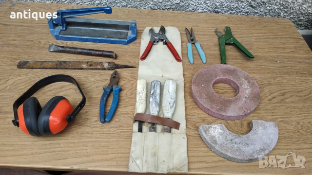ЛОТ инструменти от соц-а - длета, машина за плочки и други, снимка 1