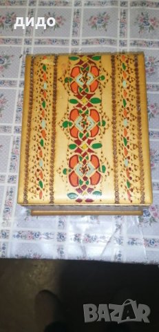 дървена ретро кутия за цигари 