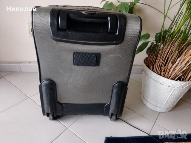 Куфар 2бр усилени колелца "AUSTRIAN AIRLINES" "50/35/25см" "20лв"!+Доставка!, снимка 3 - Куфари - 51917720