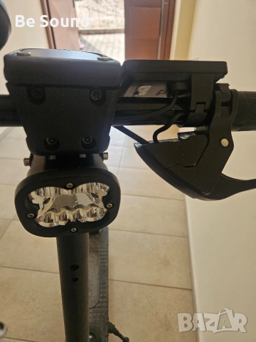 Електрическа Тротинетка 1000w, снимка 6 - Велосипеди - 53087870