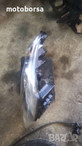 Продавам фарове за Suzuki Burgman K7 400i (2006–2014 г.)