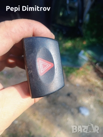 379.3710 LADA KALINA бутон,копче аварийни светлини , снимка 2 - Части - 51626712