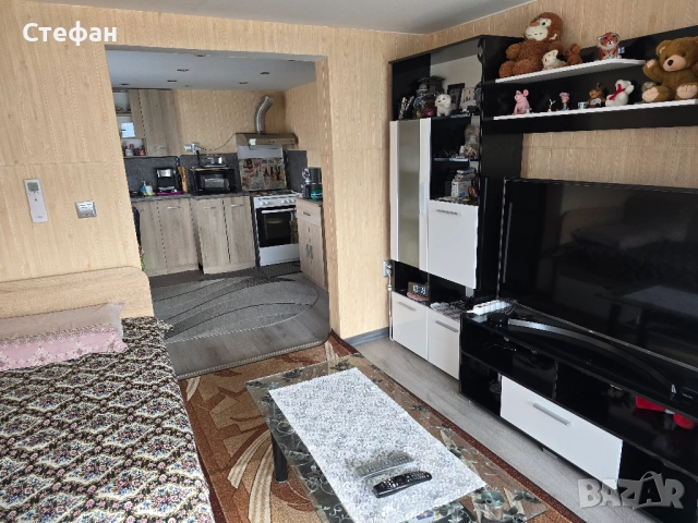 Самостоятелен Етаж от къща Устово, снимка 7 - Етаж от къща - 48156719