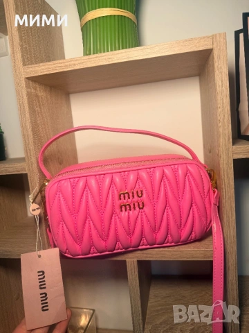 Miu Miu чантичка, снимка 6 - Чанти - 53511242