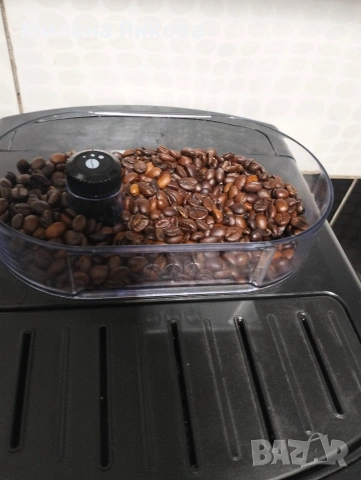 Кафеавтомат Krups EA819E10 Arabica Latte, снимка 4 - Кафемашини - 53202815