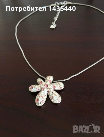 Колие Swarovski в нежно розово, снимка 6 - Колиета, медальони, синджири - 52427590