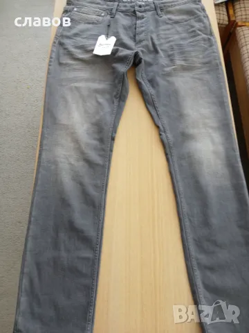 Оригинални нови дънки