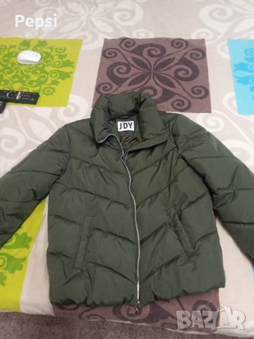 Дамско зимно яке , снимка 3 - Якета - 43289293