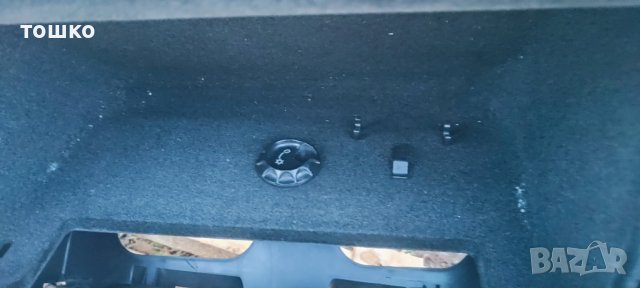 Жабка за Пасат Б6  2006 г., снимка 2 - Части - 44093962