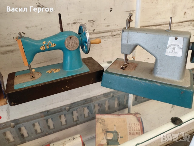 Колекция шевни машини , снимка 4 - Антикварни и старинни предмети - 53592298
