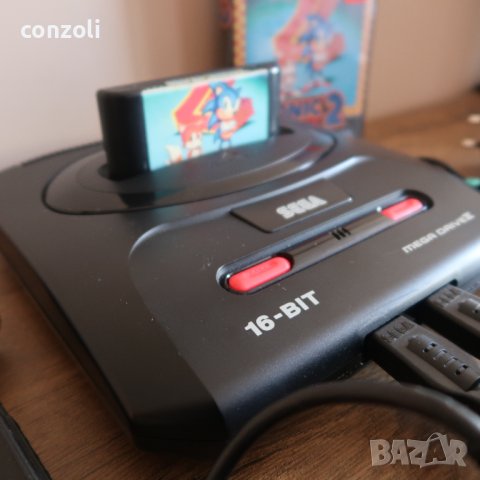 Комплект ретро Sega Mega Drive 2 конзола , снимка 4 - Други игри и конзоли - 44086653