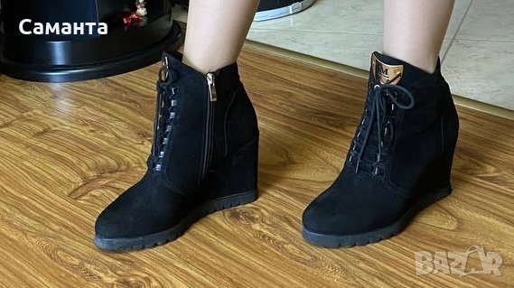 Стилни дамски боти 
