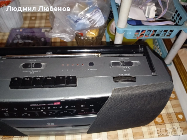 Радиокасетофон Grundig , снимка 3 - Радиокасетофони, транзистори - 52587785
