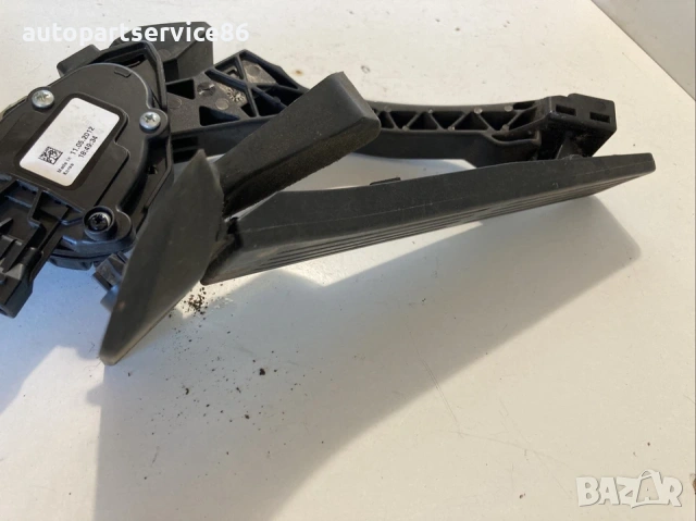 Педал за ускорение за KIA Ceed 2014 1.6 CRDi 32700-A6900, снимка 2 - Части - 53232848