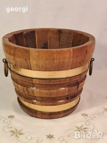 дървена кашпа 23/2