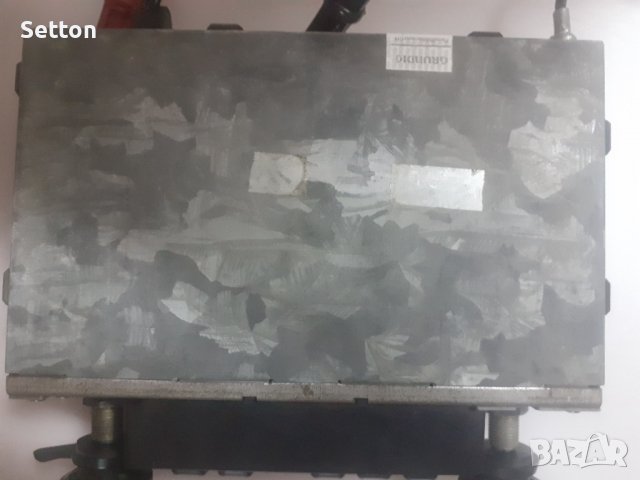Grundig FTZ 21 / 501S ретро автомобилно радио, снимка 3 - Радиокасетофони, транзистори - 38839790