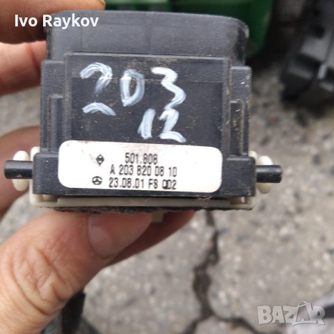 Бутон ел. стъкла за Mercedes W203 A2038200810, снимка 2 - Части - 43727368