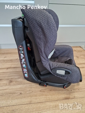 Maxi Cosi Axiss столче за кола, снимка 2 - Столчета за кола и колело - 53475498