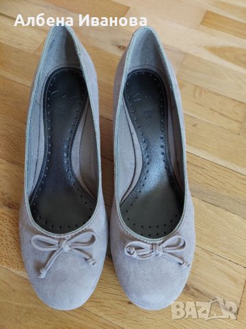 Дамски обувки Clarks с ток 5см, снимка 4 - Дамски обувки на ток - 37134461