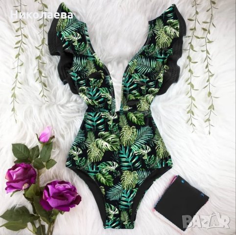 Цял бански с палми, С размер