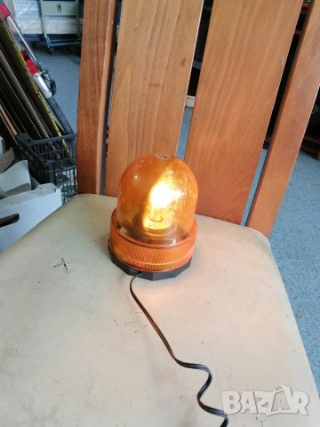 Сигнална лампа за автомобил, снимка 3 - Аксесоари и консумативи - 53587792